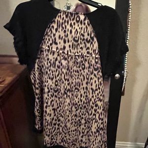 Umgee black & animal print top